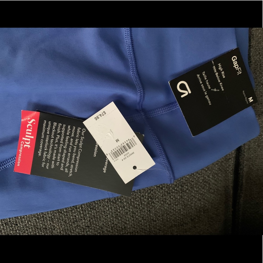 3/4 length workout tights - Picture 2 of 3